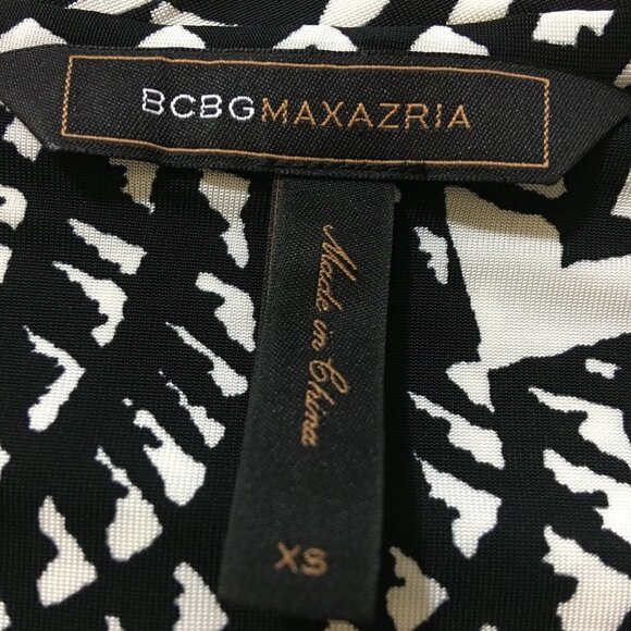 BCBGMAXAZRIA Sheath Dress Sleeveless Cowl Neck - Picture 5 of 5